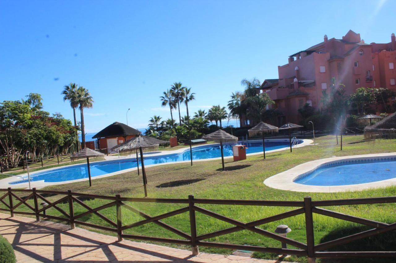 Bonito y tranquilo apartamento , cerca del mar. Torrox Exterior foto